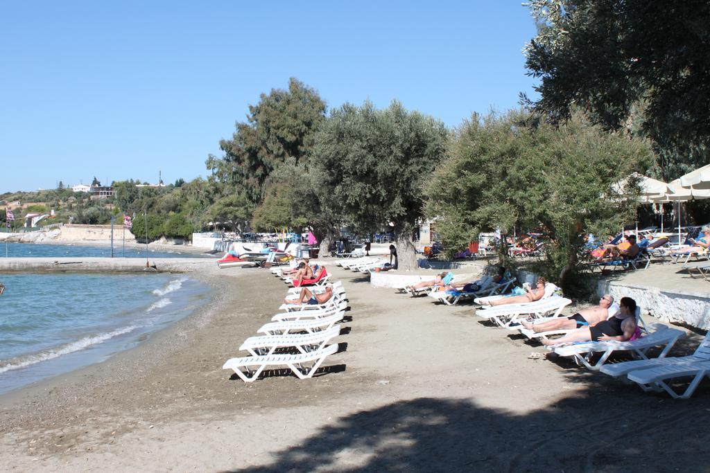 Olympic Star Hotel Amarynthos Exterior photo